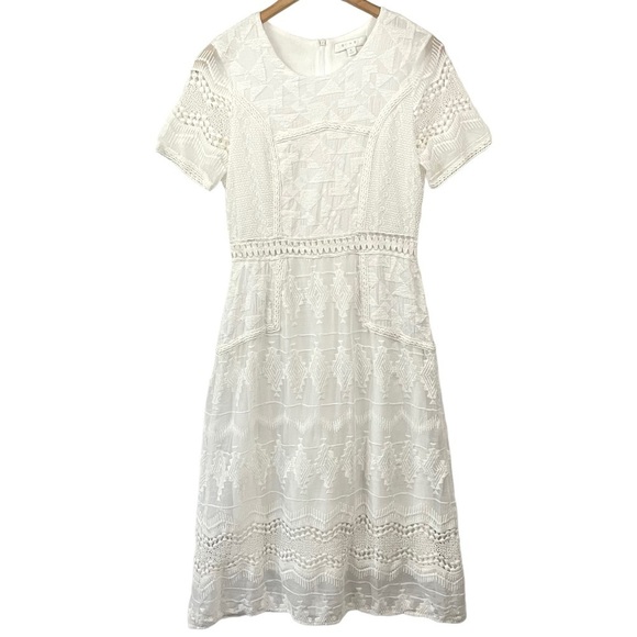 ANTHROPOLOGIE Lace Embroidered Boho Wedding dress - Picture 2 of 13